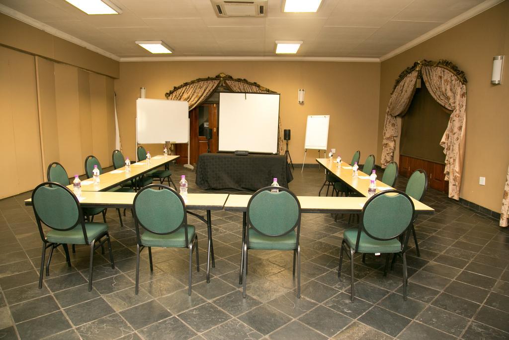 Picanha Grill Guest House & Events Venue Nigel Exterior foto