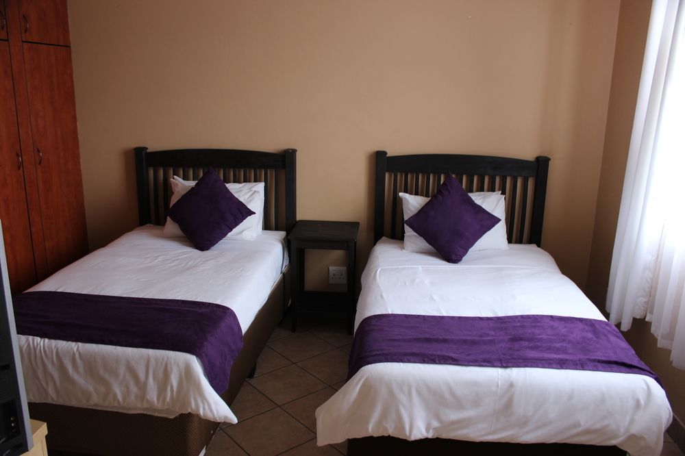 Picanha Grill Guest House & Events Venue Nigel Exterior foto